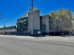 12520 Magnolia Boulevard Property Image