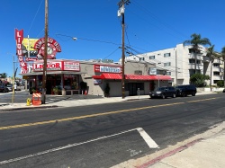 18001 Ventura Boulevard Property Image